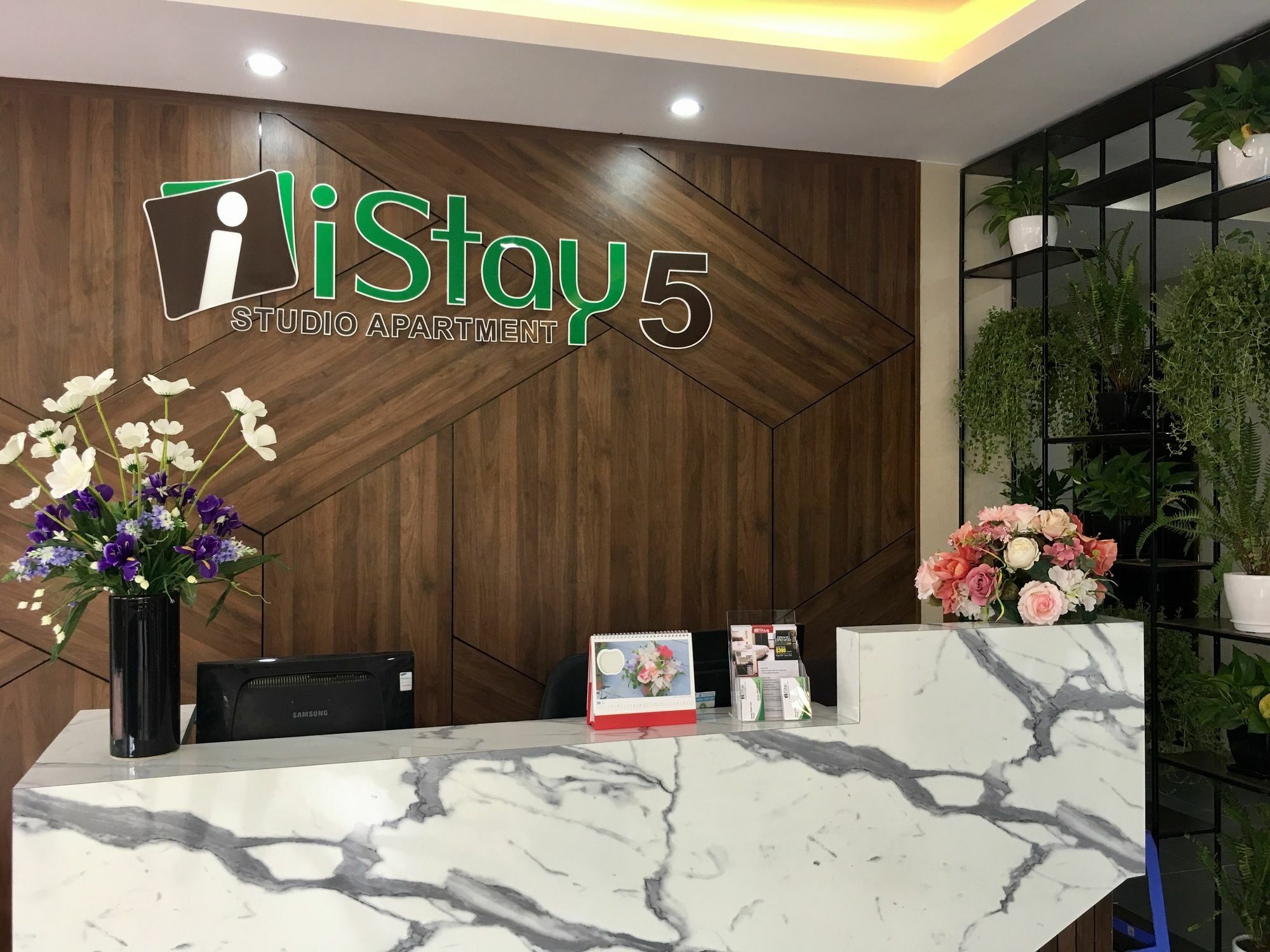 Istay Hotel Apartment 5 Hanoi Bagian luar foto