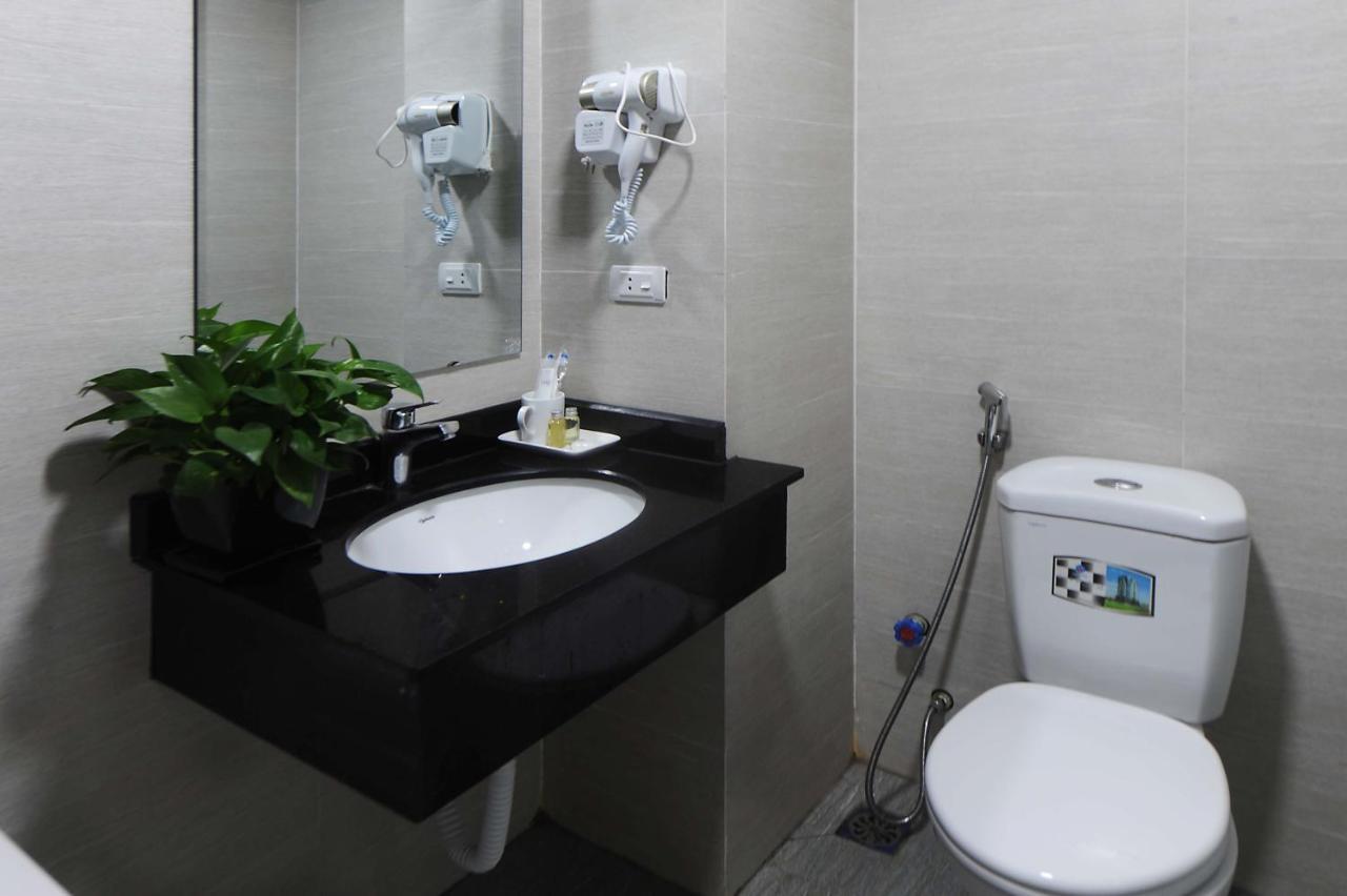 Istay Hotel Apartment 5 Hanoi Bagian luar foto